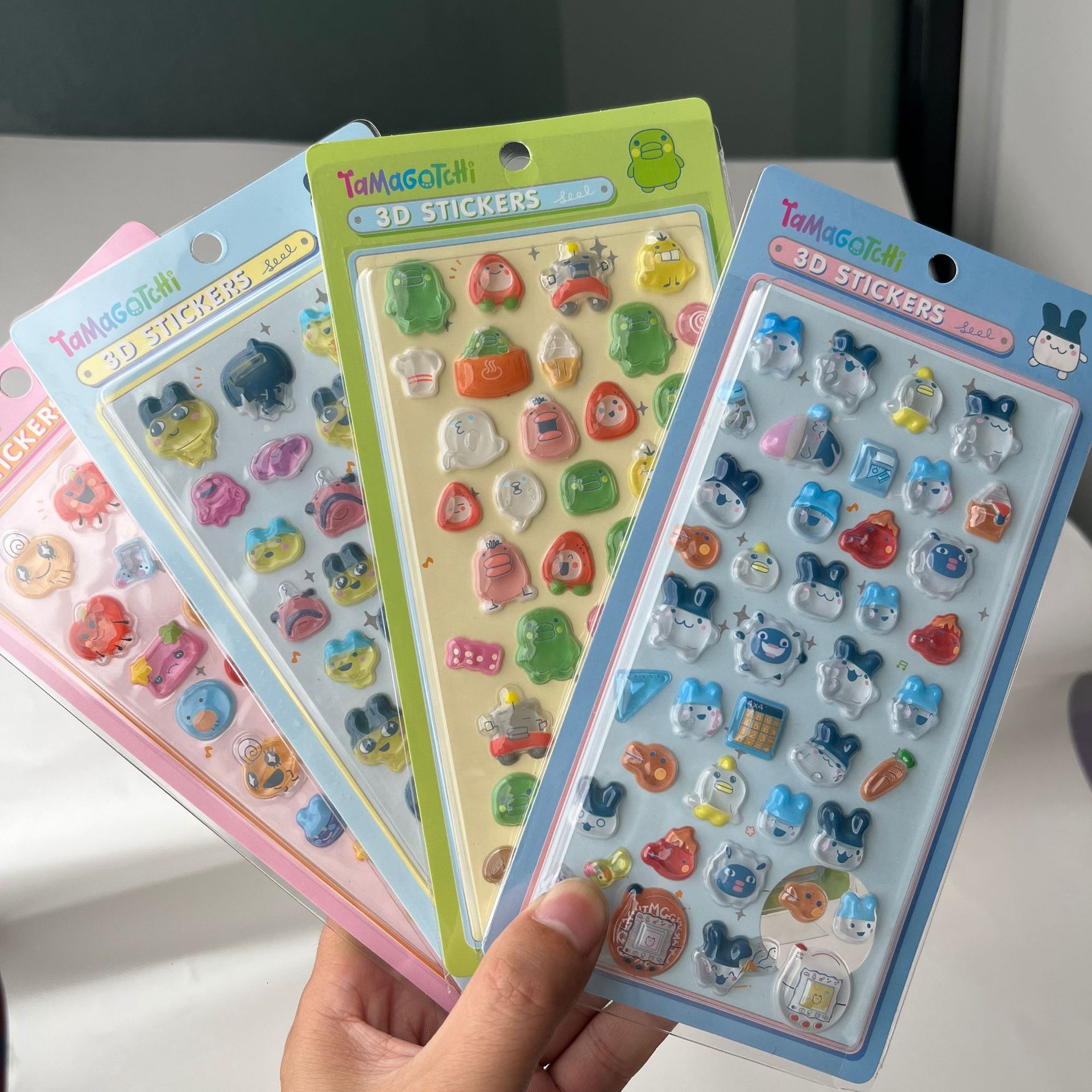 Phone Accessories And Electronics - Stiker 3D Tamagotchi Lucu Retro Digital
